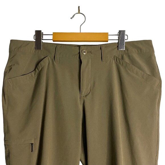 Eddie Bauer Women's Green Trail Hiking Capri - Picture 2 of 10